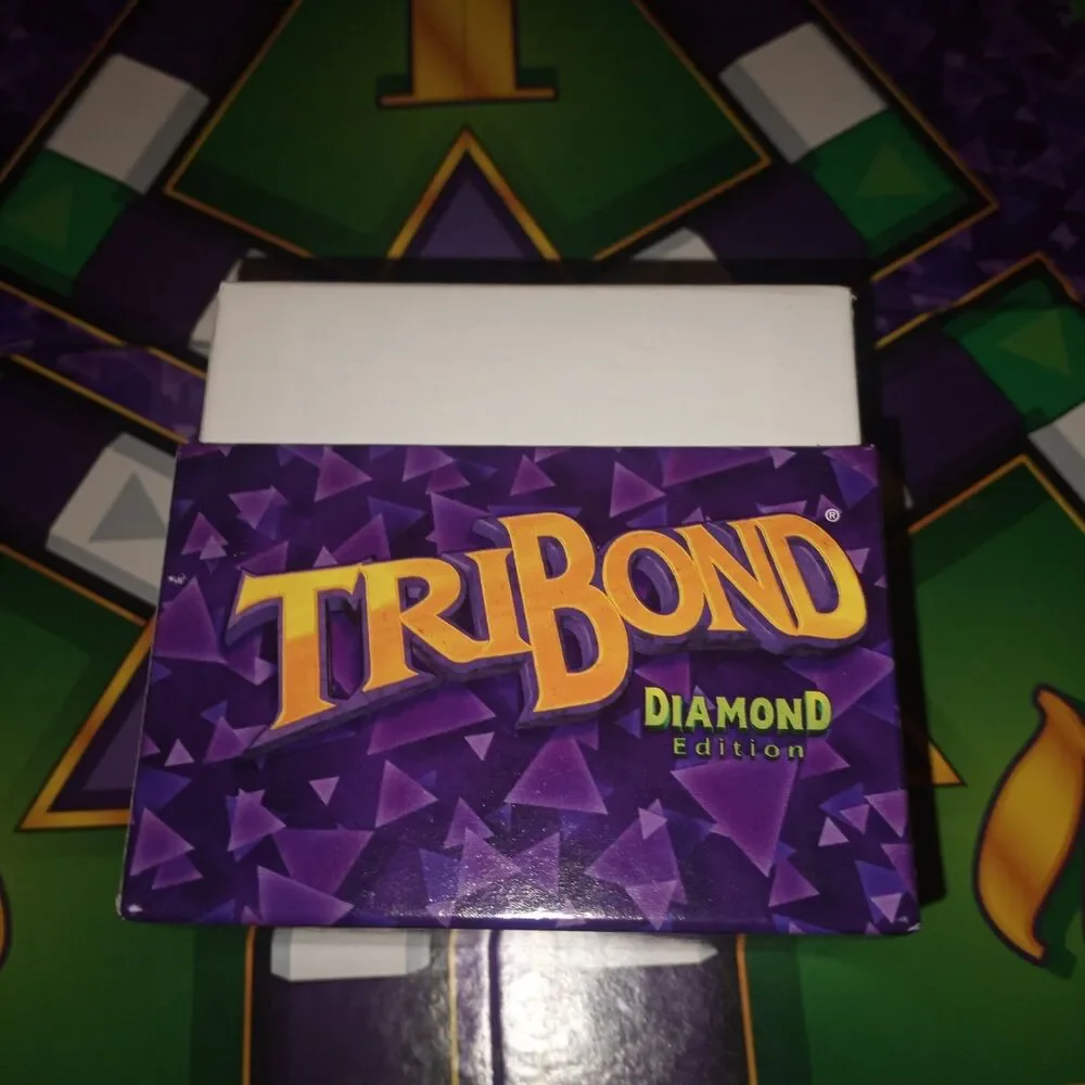 TriBond Board Game - Diamond Edition - Complete. Match Three Things In Common